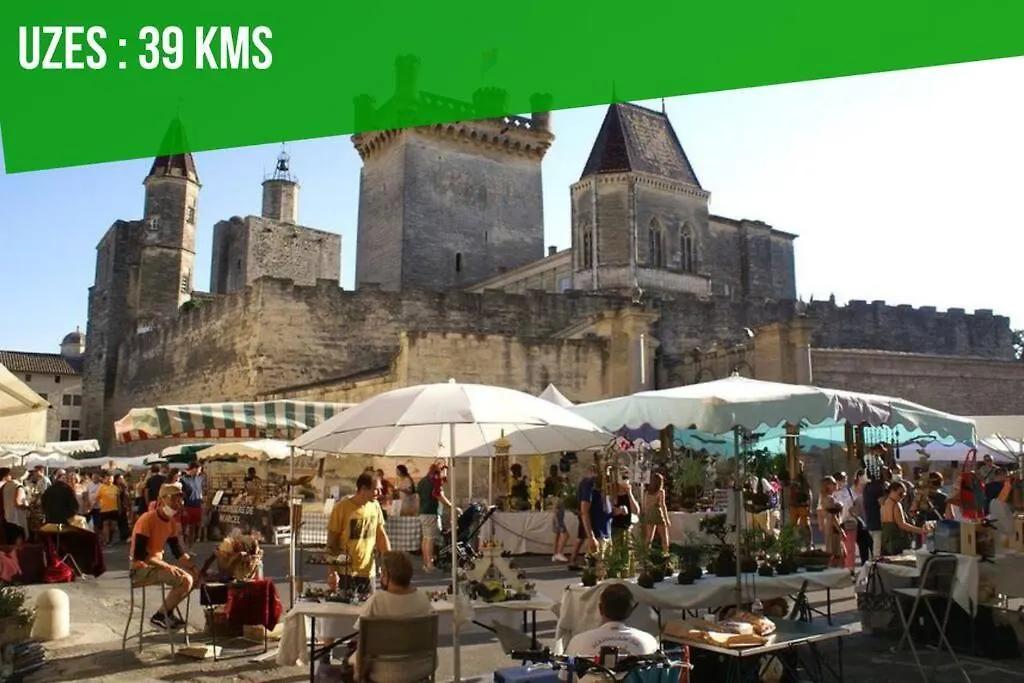 Ferienwohnung Les Comtadins - Parking Gratuit - Balcon - Clim Avignon