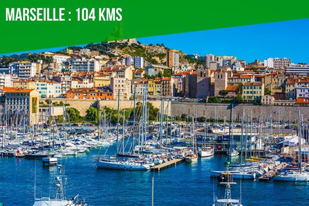 Ferienwohnung Les Comtadins - Parking Gratuit - Balcon - Clim Avignon